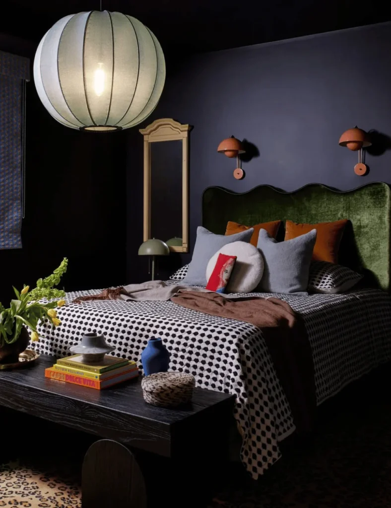 modern dark bedroom idea