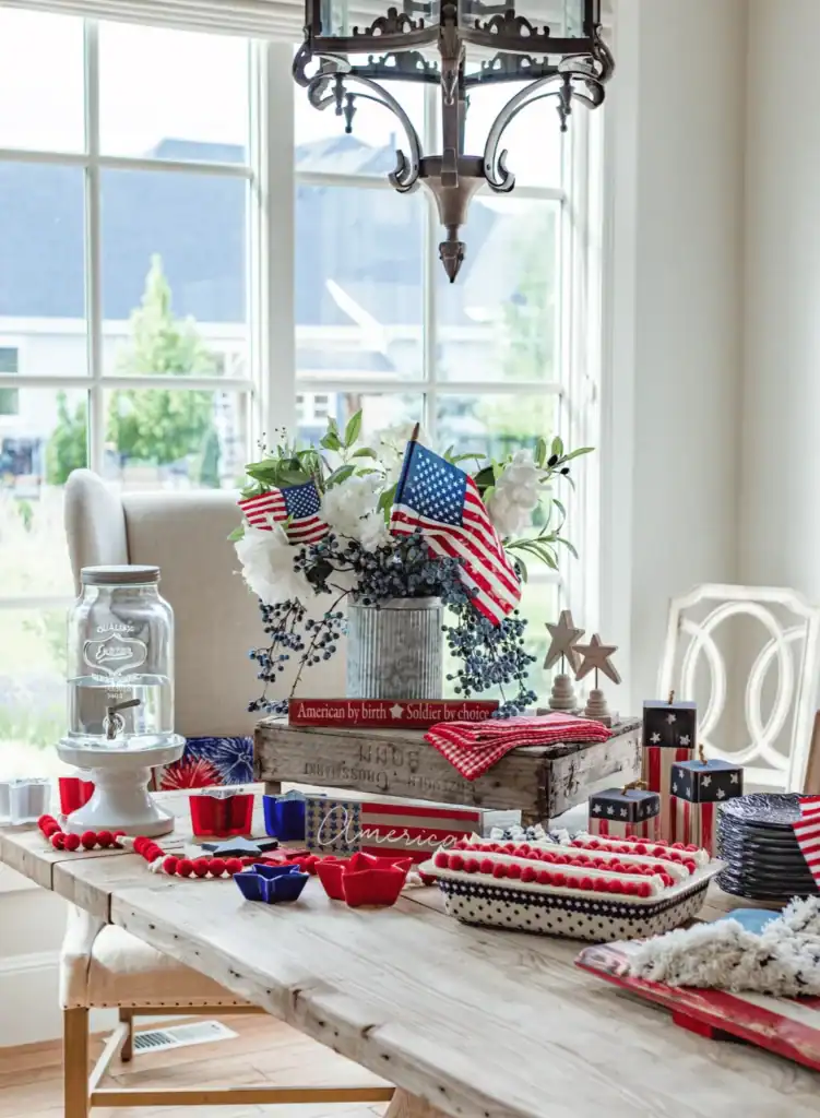 4th-of-July-Tablescape-Ideas