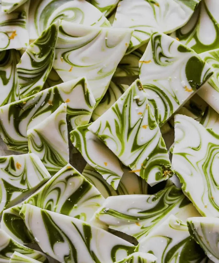 Matcha-Tahini White Chocolate Bark
