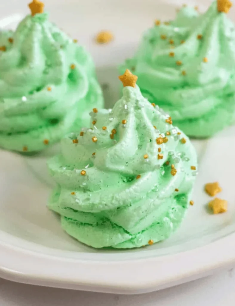 Christmas Tree Meringues