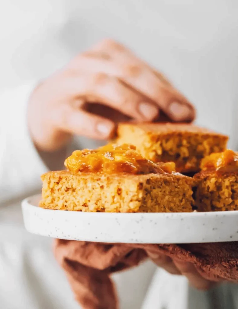 Healthy Vegan Cornbread (Gluten-Free)