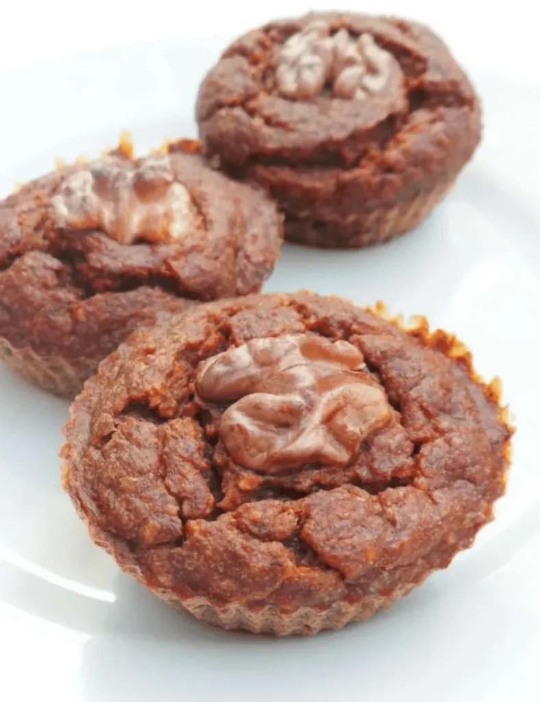 High-Fiber Muffins With Oats & Banana