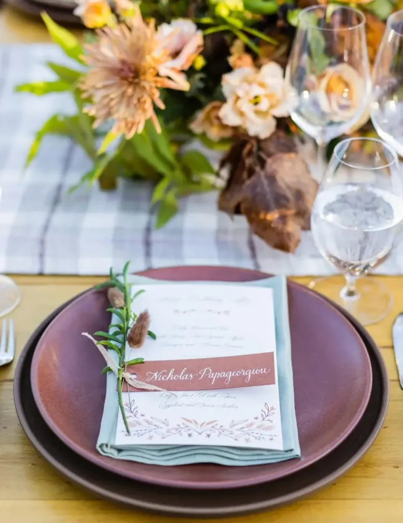 Personalized Menu Moment. thanksgiving tablescape ideas