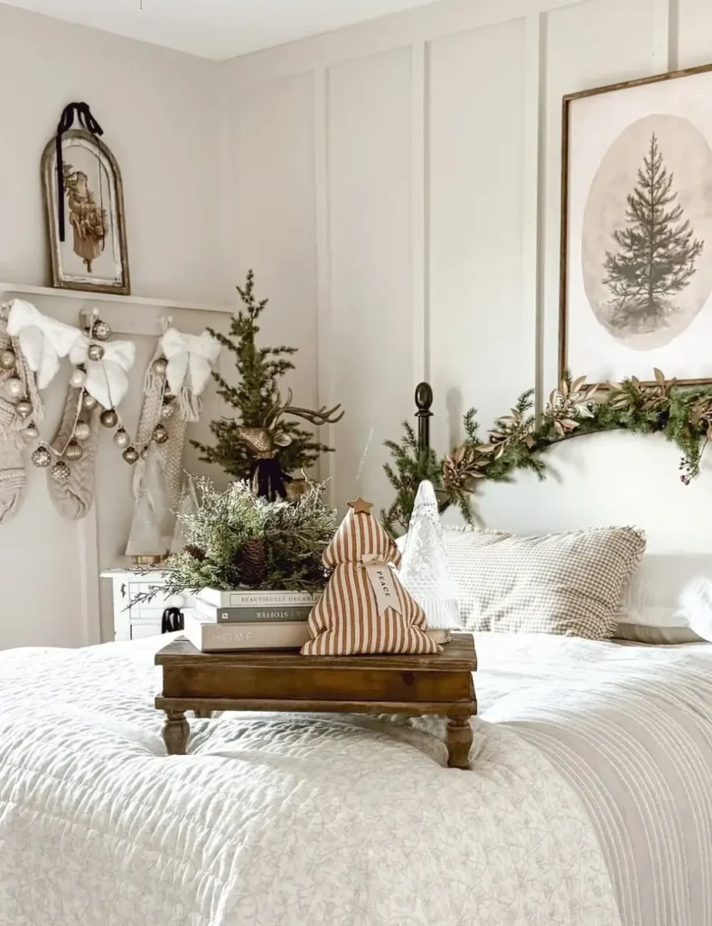 cosy Christmas bedroom ideas