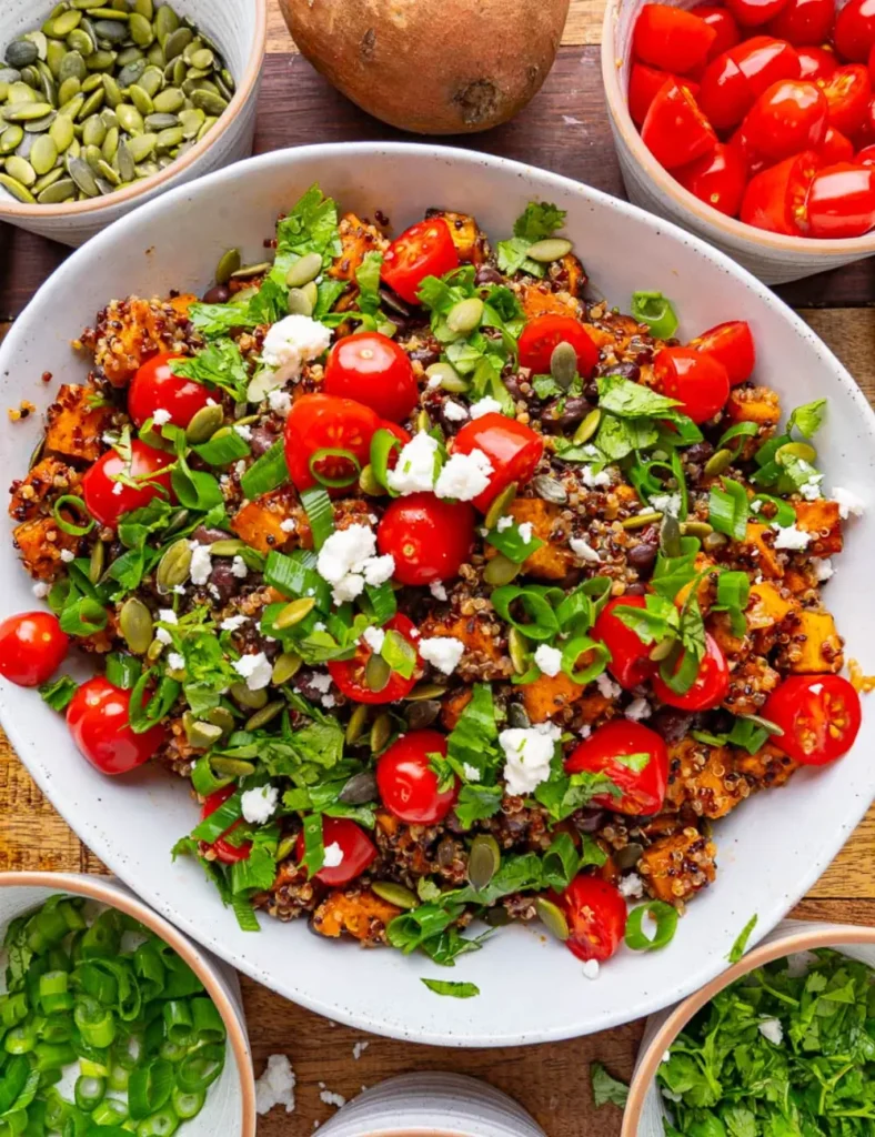 Chipotle Sweet Potato and Black Bean Quinoa Salad. Grain Bowl Recipes