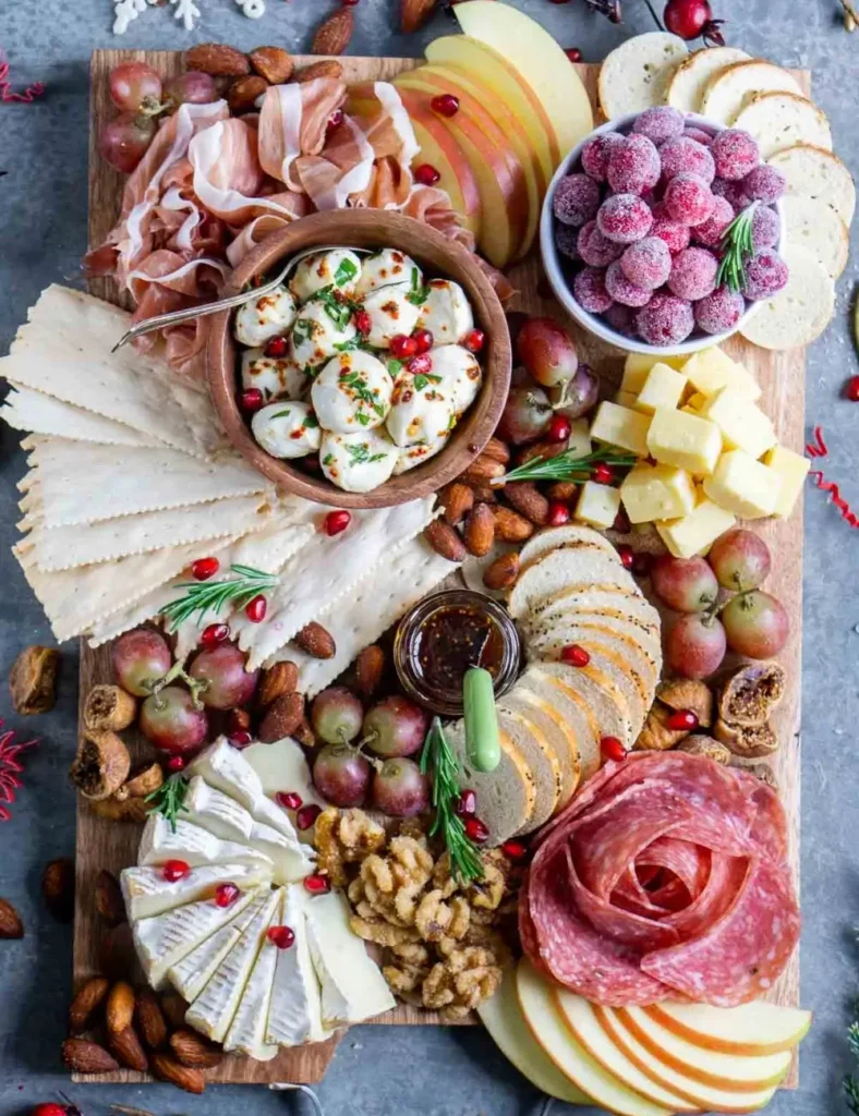 Christmas Charcuterie Board Ideas (2)