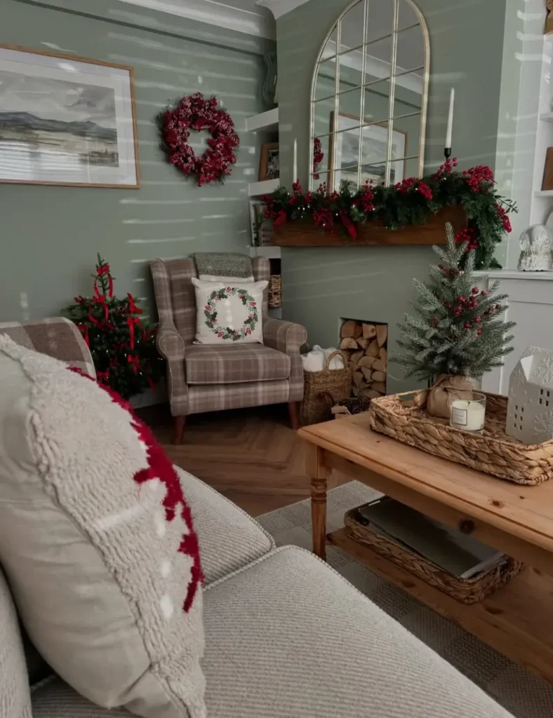 red and green Christmas living room idea