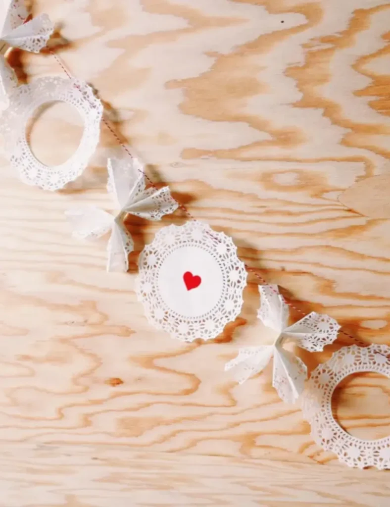 DIY X & O Valentine’s Day Garland