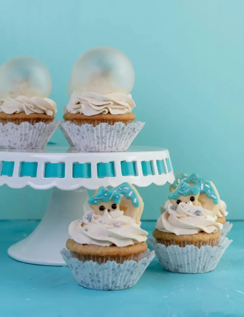 Eggnog Snow Globe Cupcakes. vegan Christmas cupcake recipes