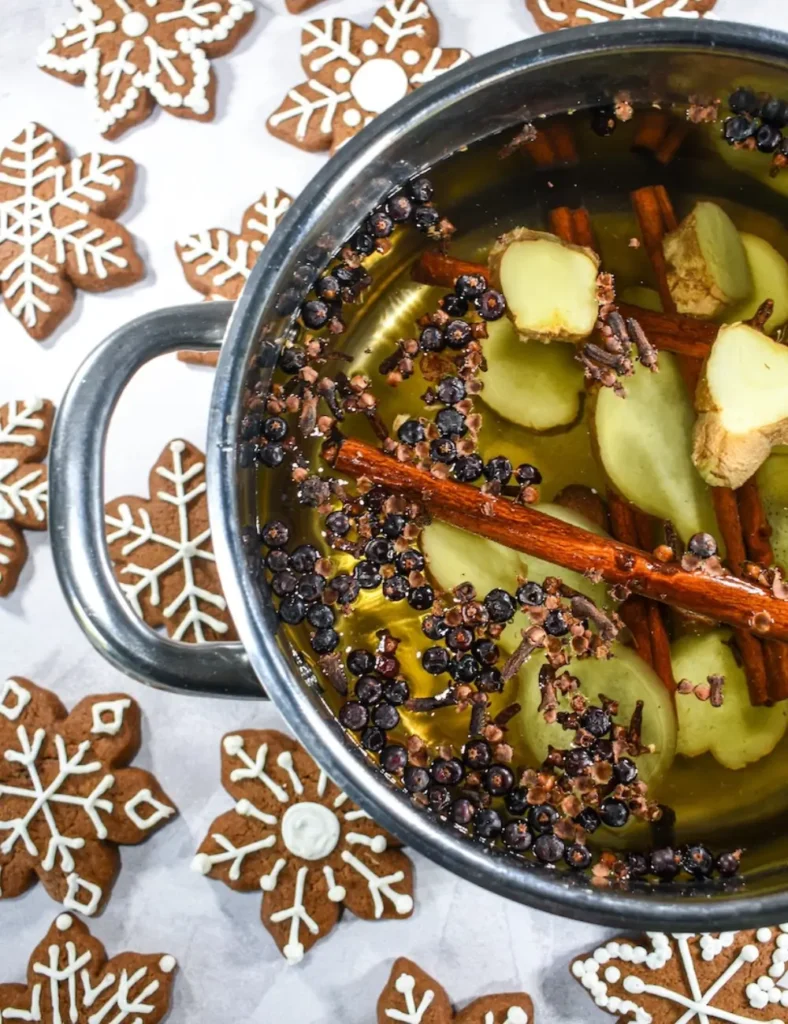 Gingerbread Christmas Simmer Pot. Christmas Simmer Pot Recipes
