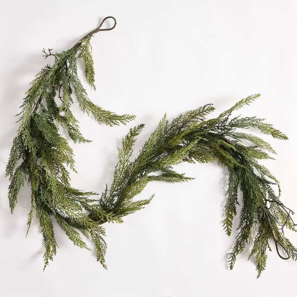 Faux Deluxe Cedar Garland