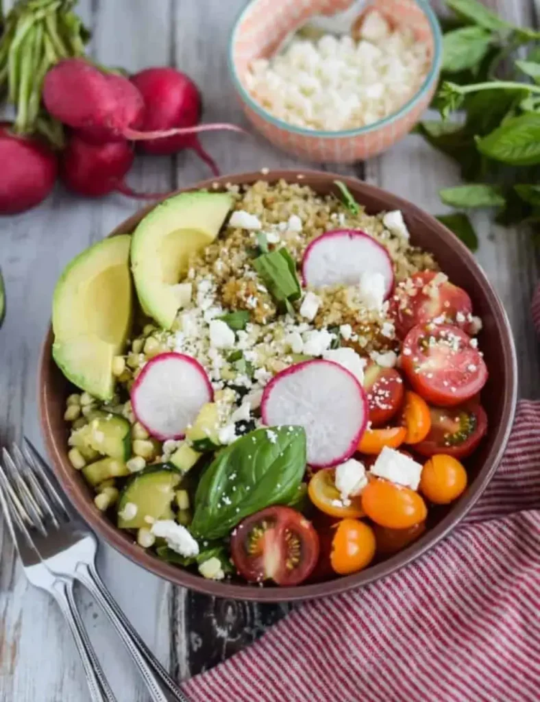 Late Summer Quinoa Grain Bowl. Grain Bowl Recipes