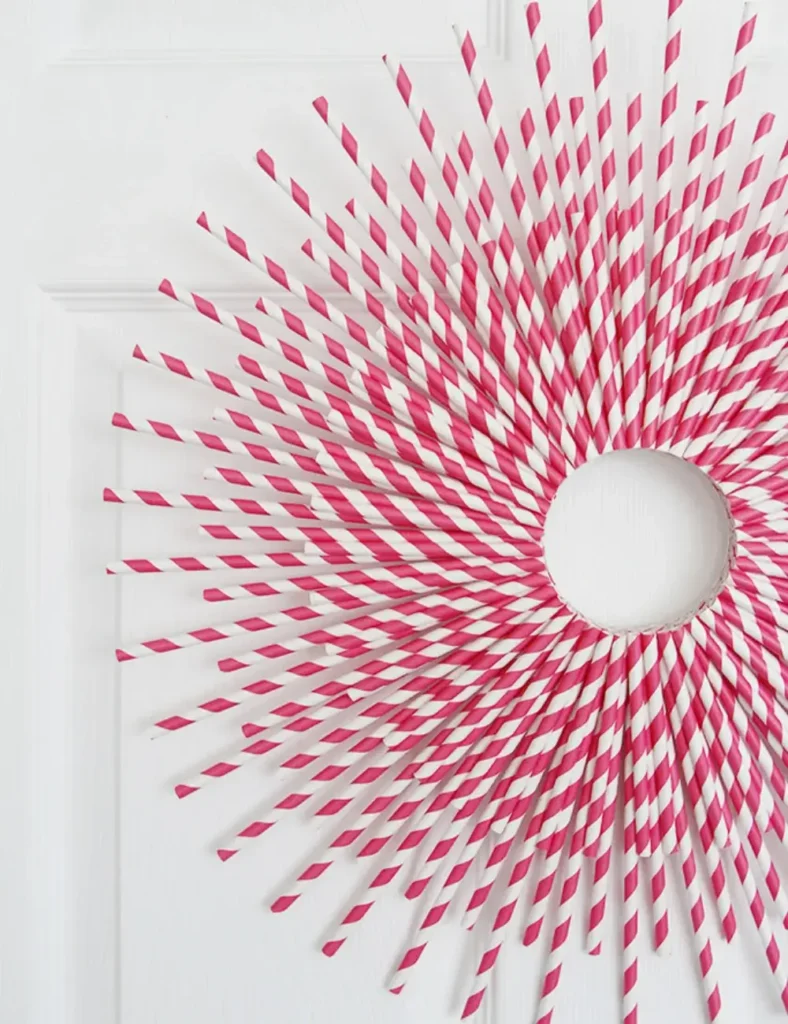Straw Swirl Wreath. DIY Valentine's Day Wreath Ideas