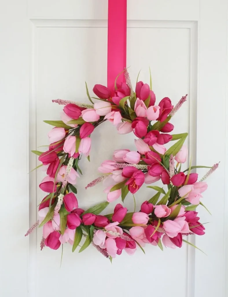 Tulip Heart Valentines Wreath. DIY Valentine's Day Wreath Ideas