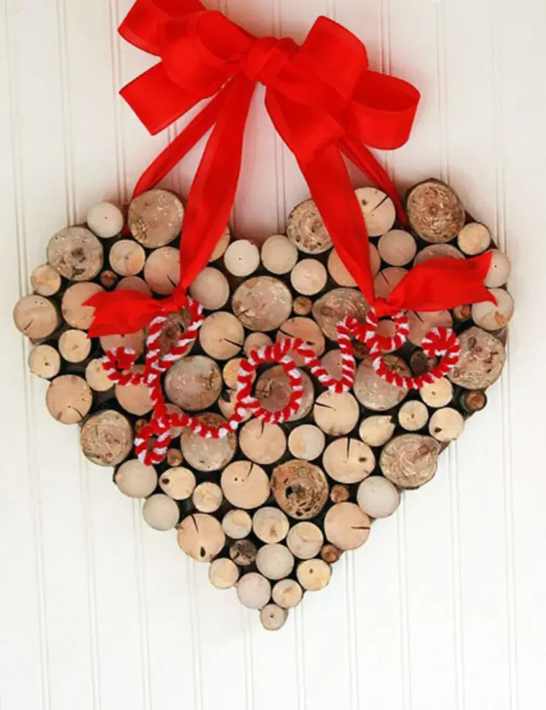 Wooden Heart Wreath. DIY Valentine's Day Wreath Ideas