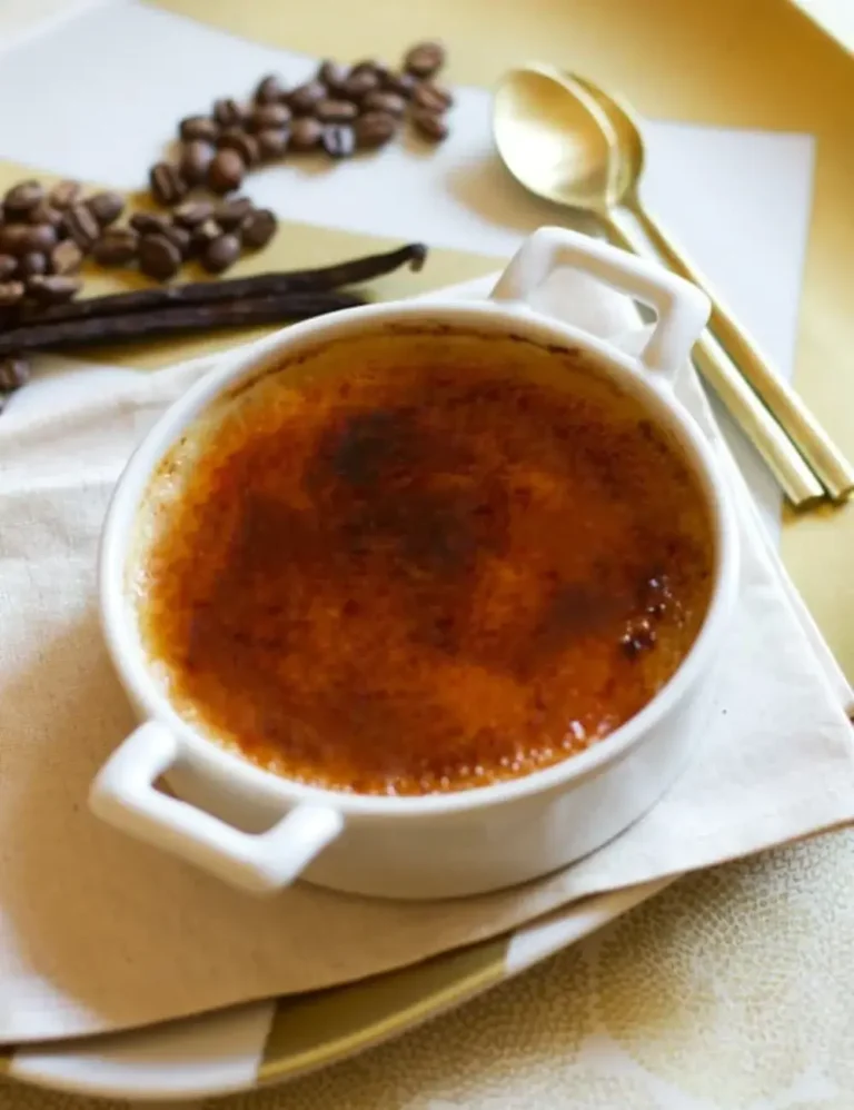 Cardamom-Vanilla-Coffee-Creme-Brulee.-coffee-dessert-recipes