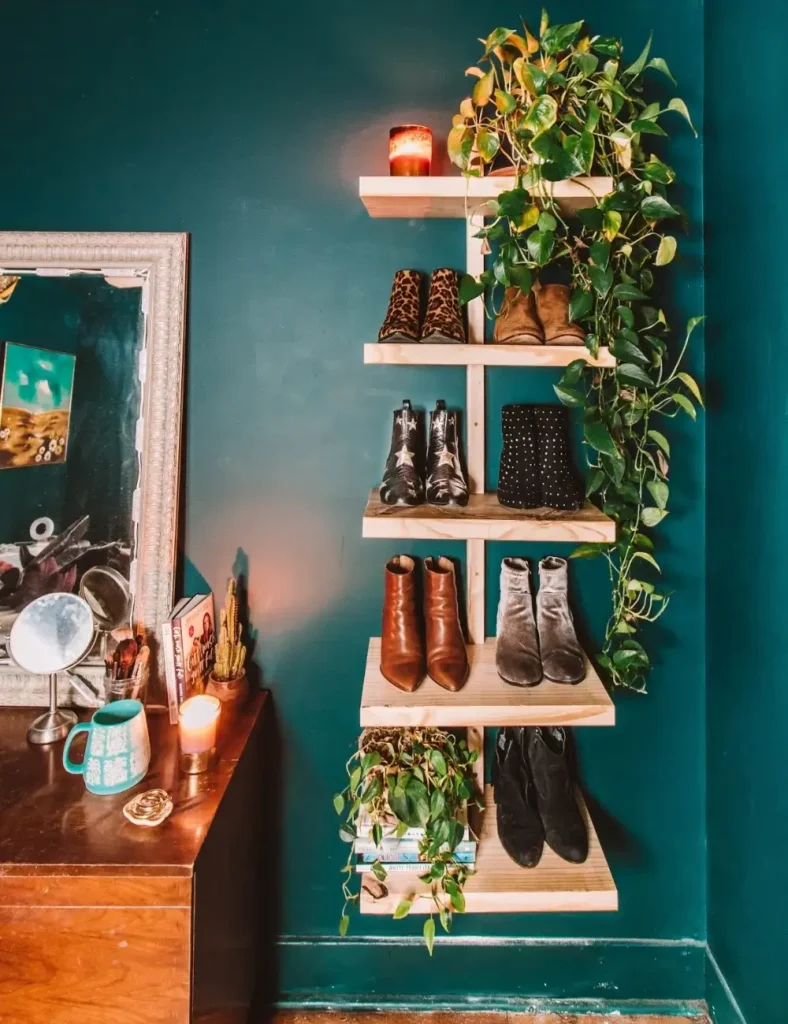 DIY_ Urban Wood Shelf Organizer. DIY shoe storage ideas