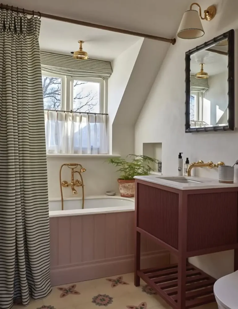 Swap-a-Shower-Door-for-a-Farmhouse-Style-Curtain.-Farmhouse-Bathroom-Ideas