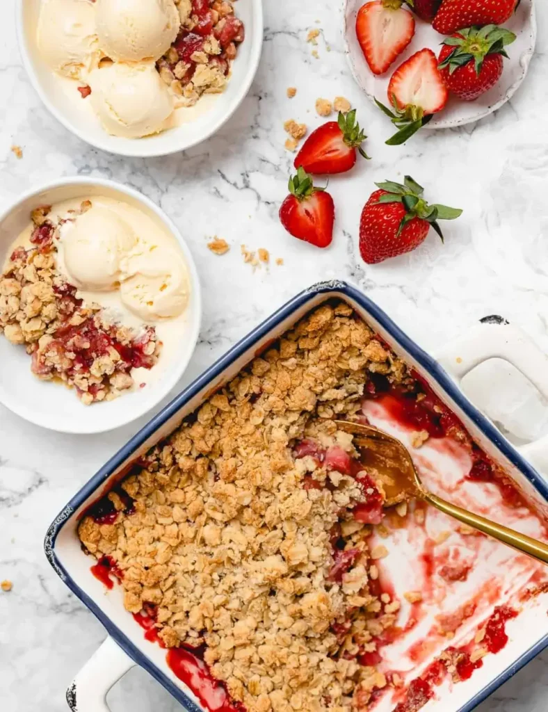 Vegan Strawberry Crisp. Strawberry Dessert Recipes