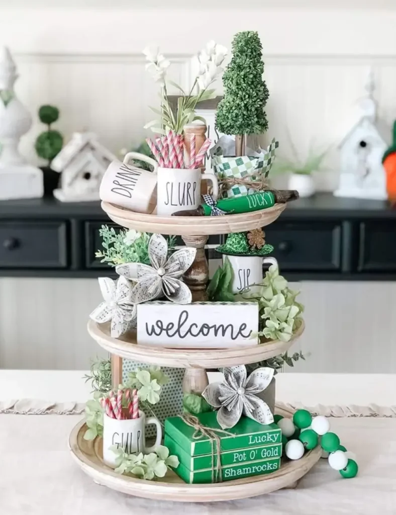 Blend Everyday Neutrals With Pops of Green