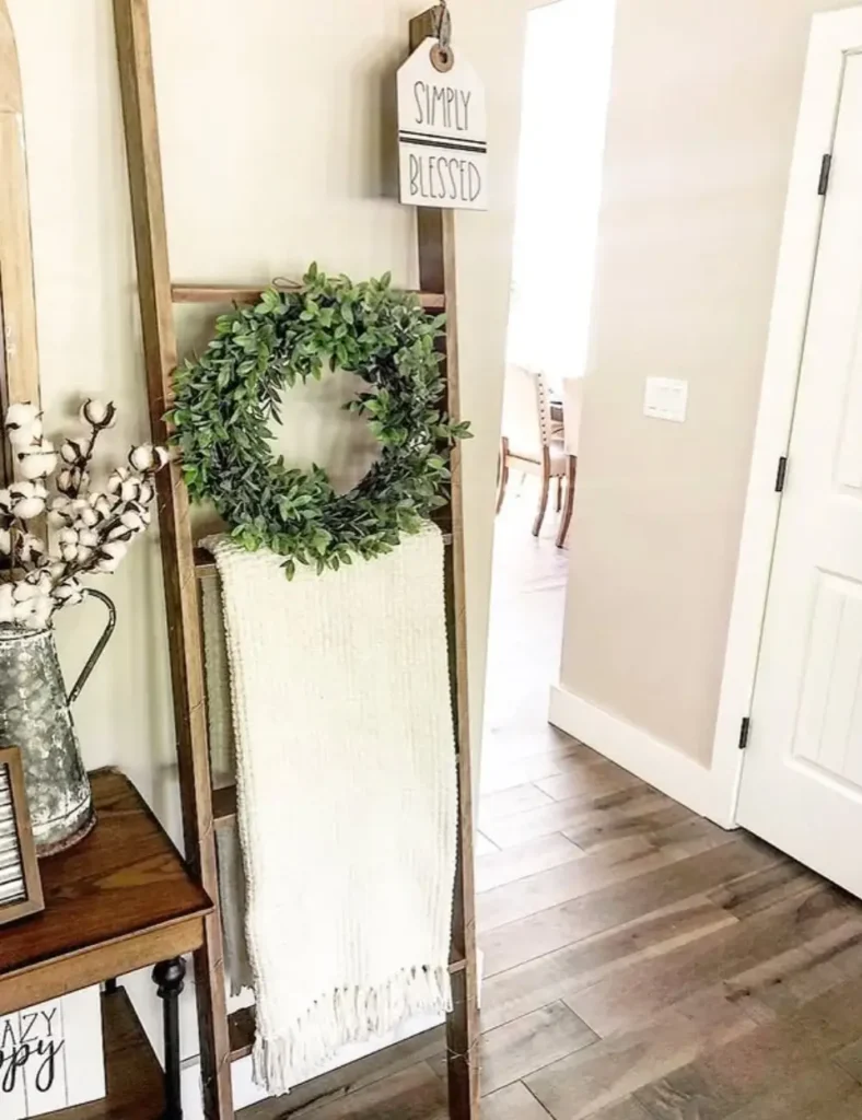 Farmhouse Ladder Decor Ideas
