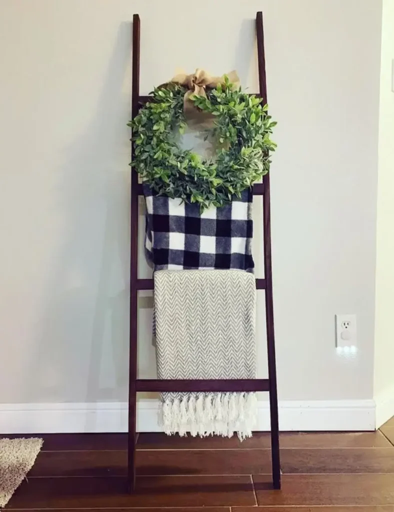 Farmhouse Ladder Decor Ideas