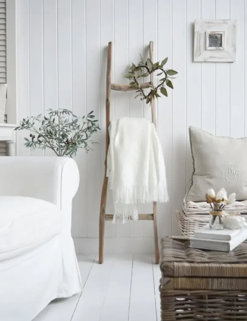 Farmhouse Ladder Decor Ideas