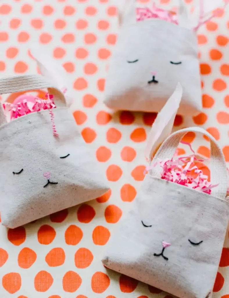 Mini Bunny Bags. DIY Easter Baskets For Kids