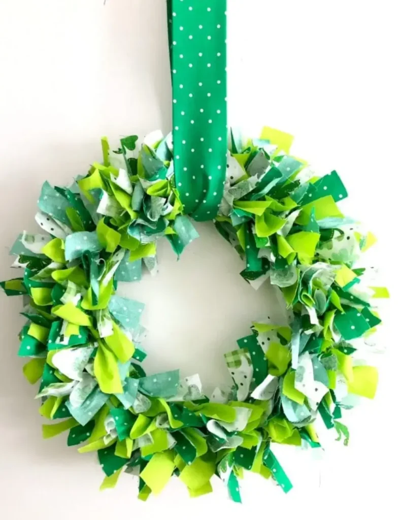 Shamrock Wreath. St Patrick's DIY Wreath Ideas