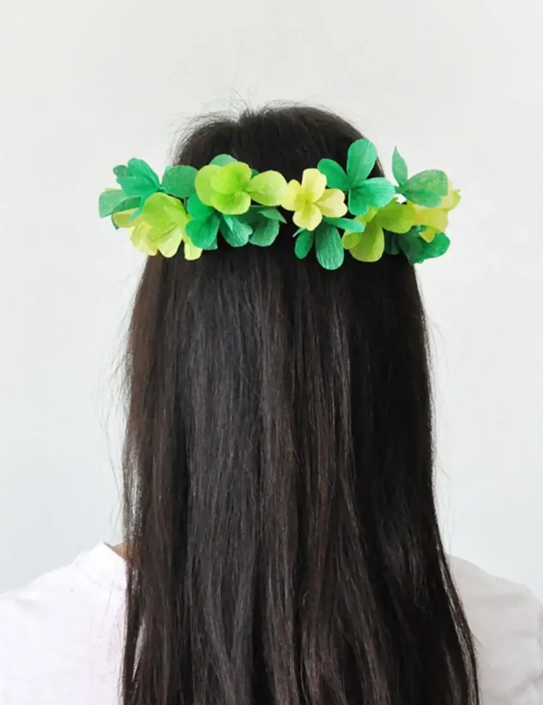 St Patrick’s Day Clover Crown. St. Patrick's Day Crafts