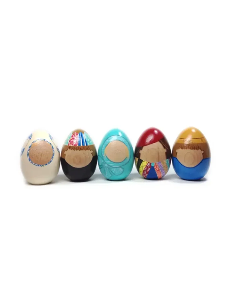 Custom Family Wooden Egg Painting Ideas