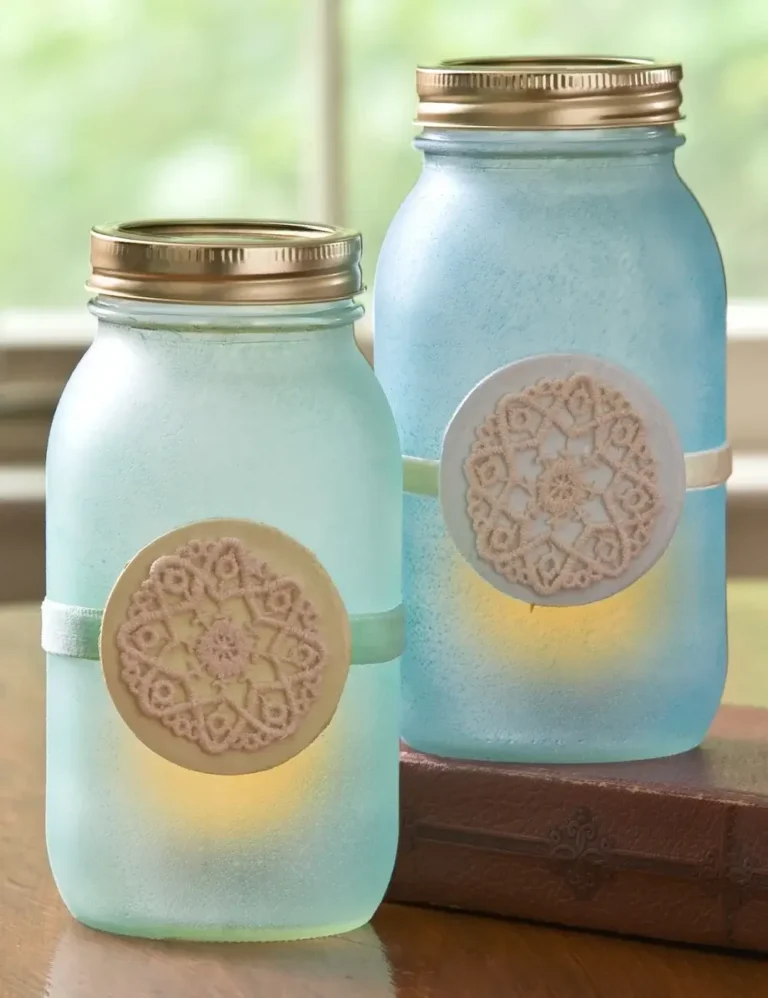 Beach-Glass-Mason-Jar-Lanterns