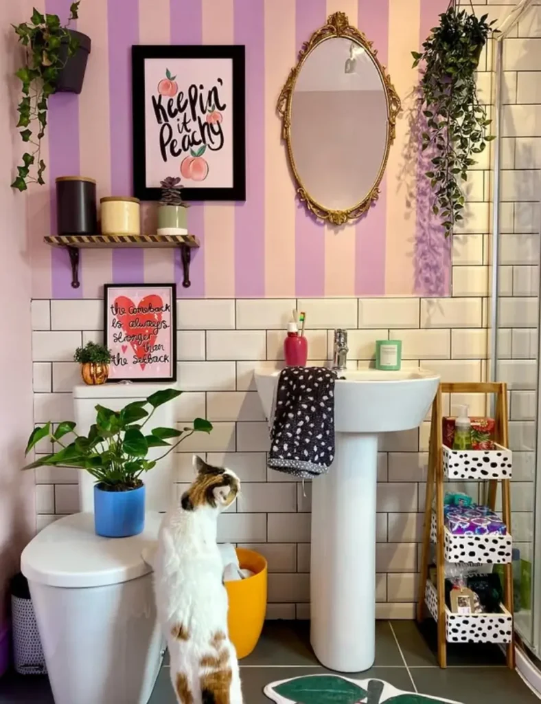 Pastel Bathroom Wall Decor Ideas