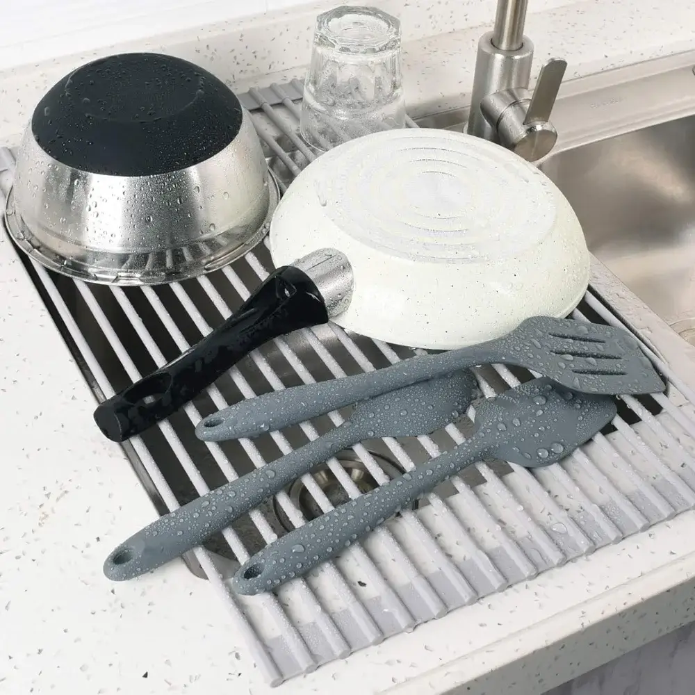 Roll-Up Dish Drying Rack