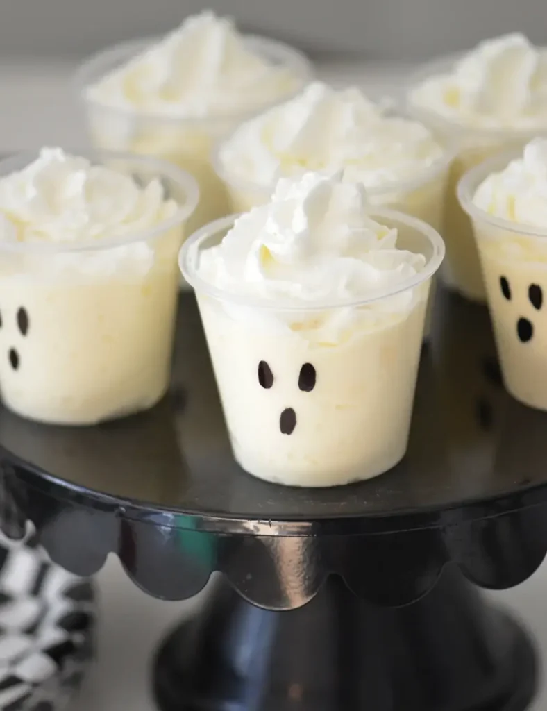 3 Ingredient Ghost Pudding Cups. Halloween Desserts