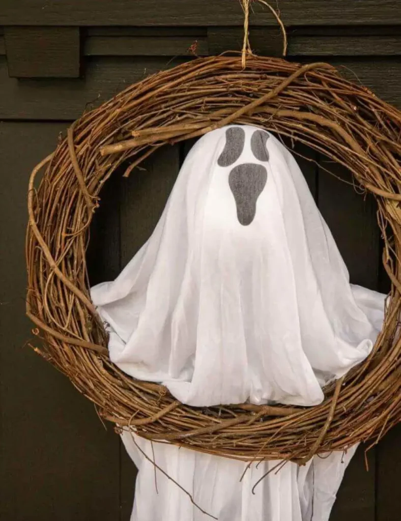 DIY Halloween Wreaths (3)