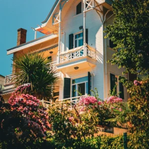 lucky house names
